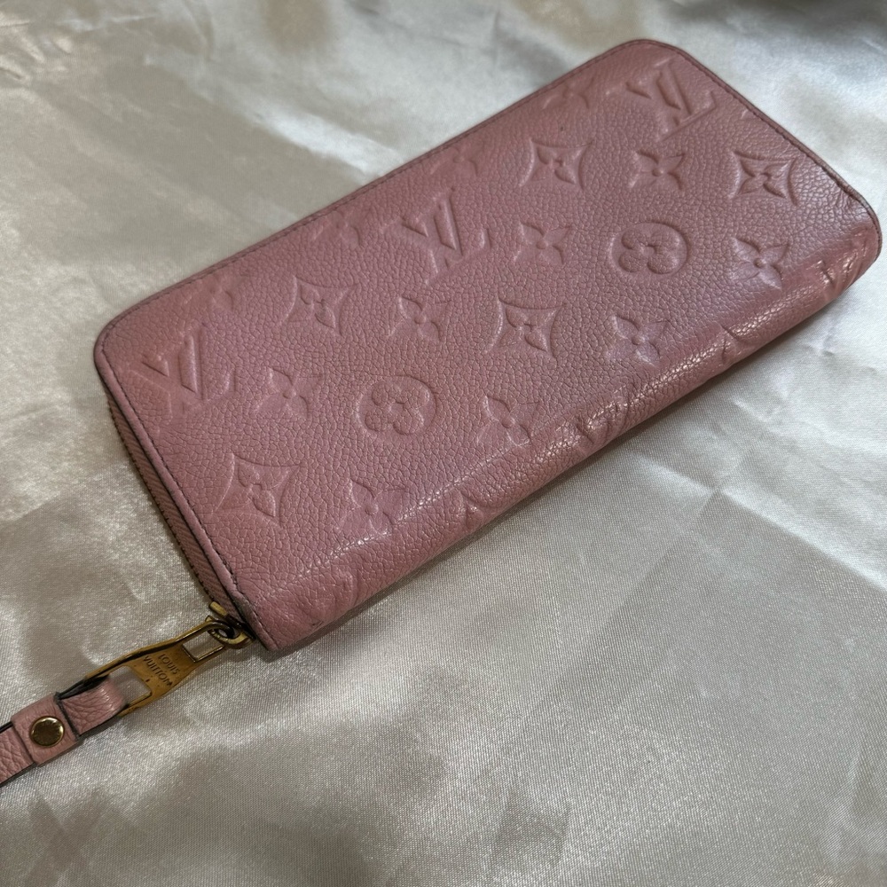 Louis Vuitton Empreinte Zippy Wallet